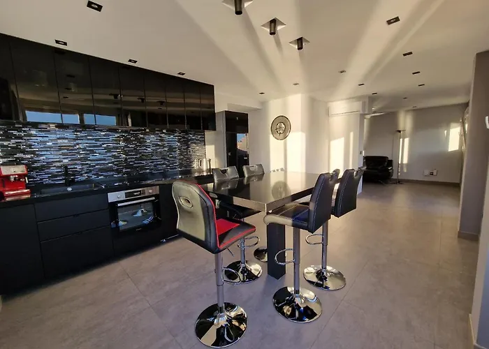 Atico Ll Zona Veneziola *